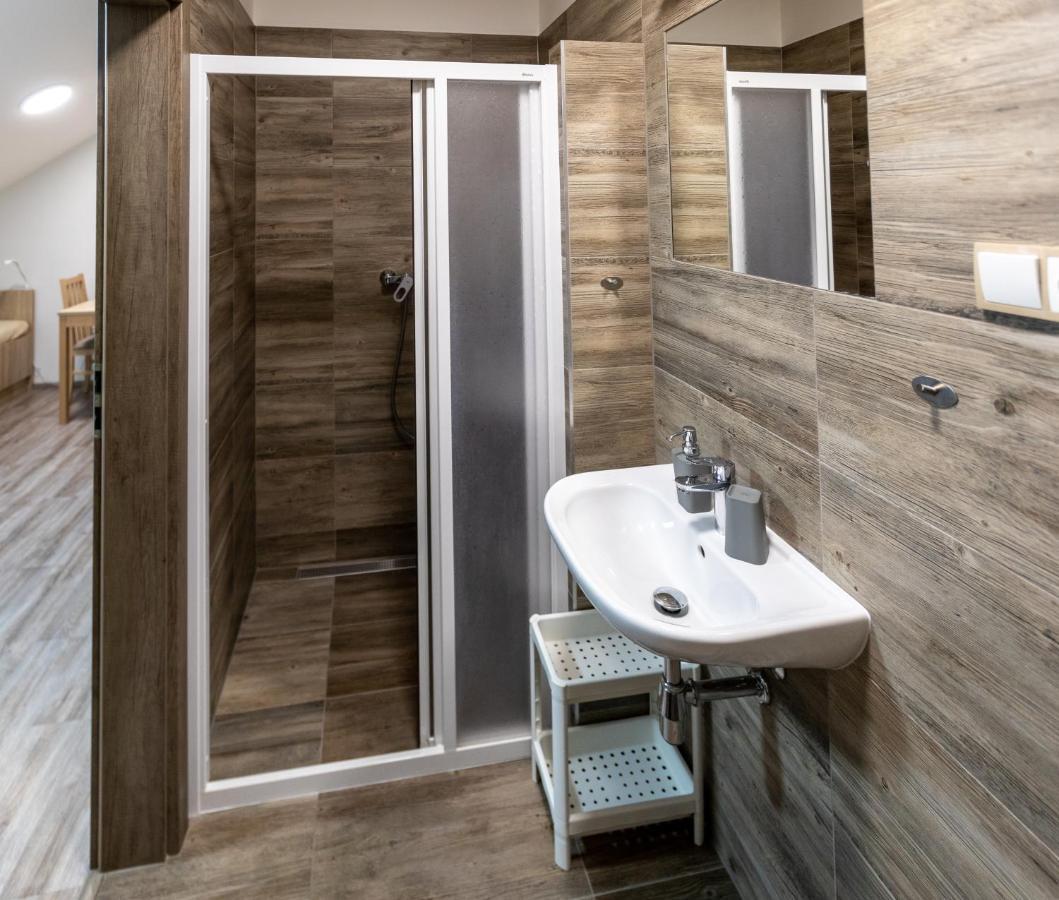 Apartmany Za Dvorem Вельке-Павловице Экстерьер фото